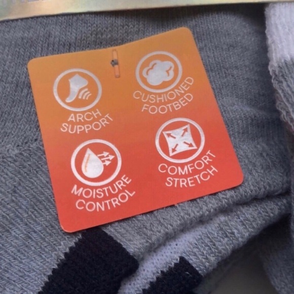 New Socks Aeropostale Package 8 Pairs Mens Gray & White Athletic Low Cut Socks - Picture 11 of 14